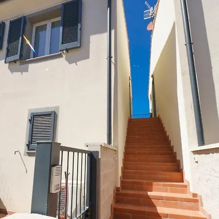 Trilocale Barbarossa - Goelba *